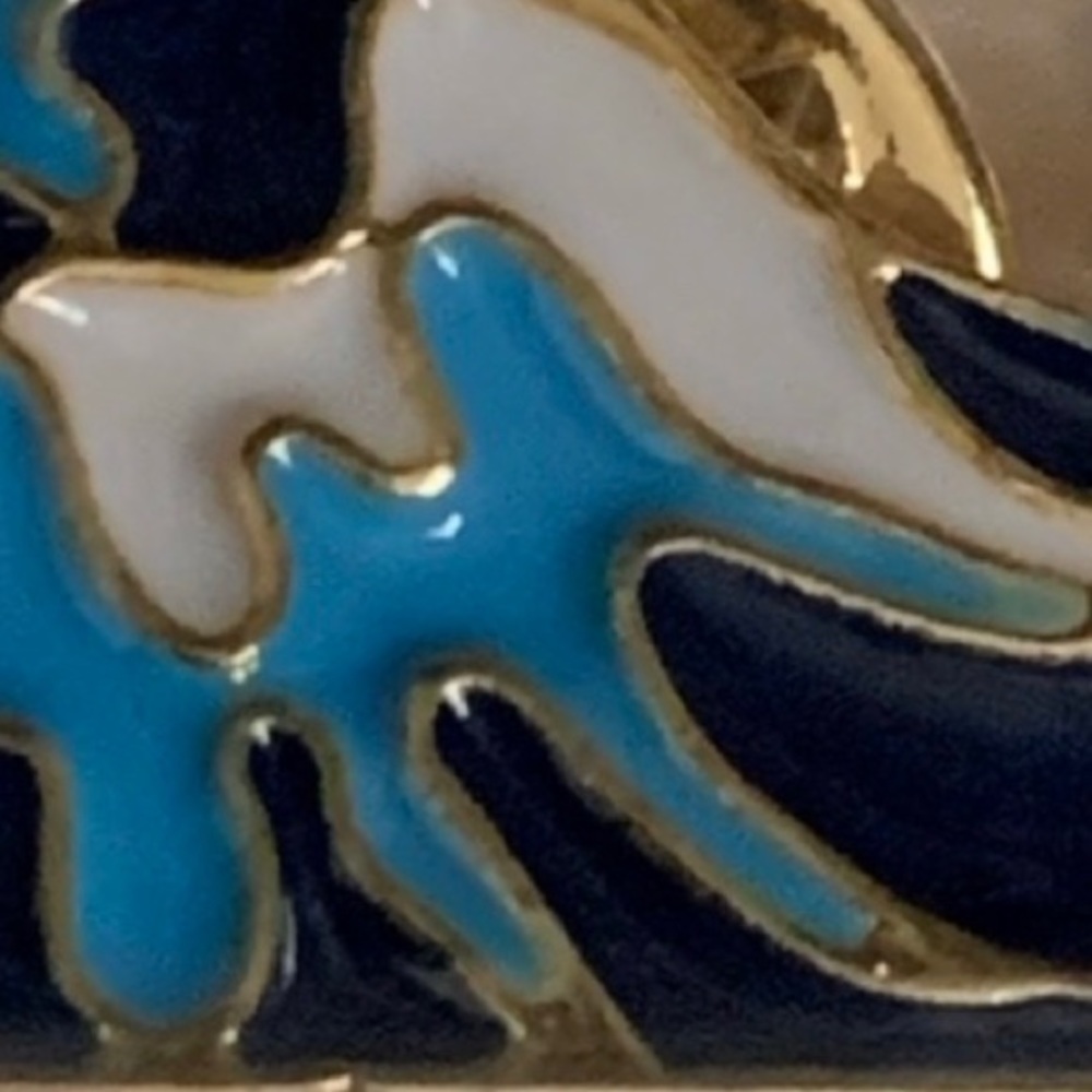 🌊 Ocean Wave Enamel Pin ❤️ NEW ❤️ Show Ocean Love - Picture 7 of 16